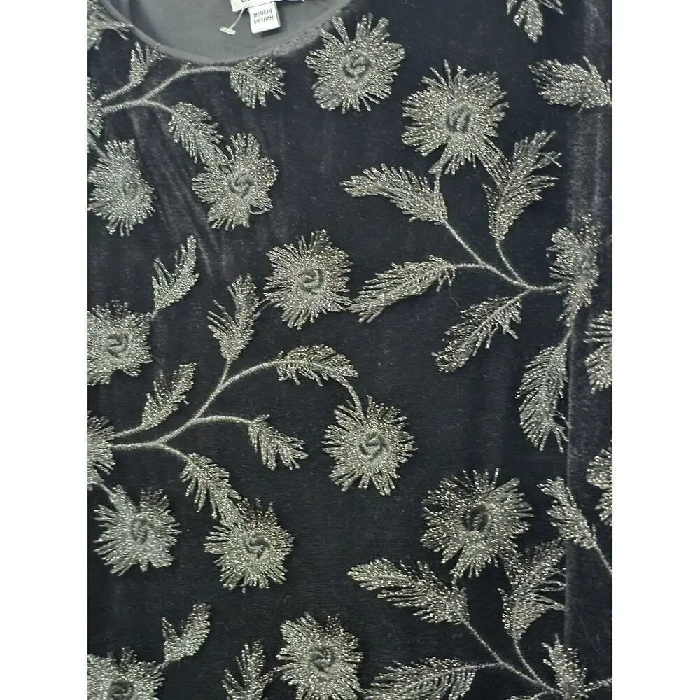 Chico’s Dress 3D Embroidered Floral Bell Sleeve Midi Black Velvet Size 2 Large